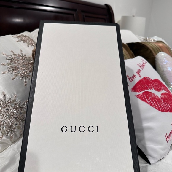 Gucci Rython Mystic Cat Pink Womans Guarunteed Authentic Size 4 Us - Picture 6 of 16